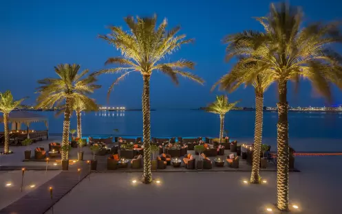 BREEZE LOUNGE BREEZE LOUNGE
